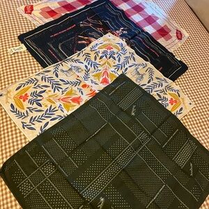 Woolrich Colorful Patterned bandana Set